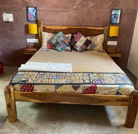 디럭스 전망 룸, Corsican Haveli