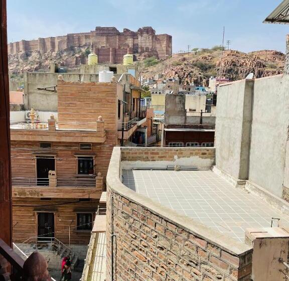디럭스 전망 룸, Corsican Haveli