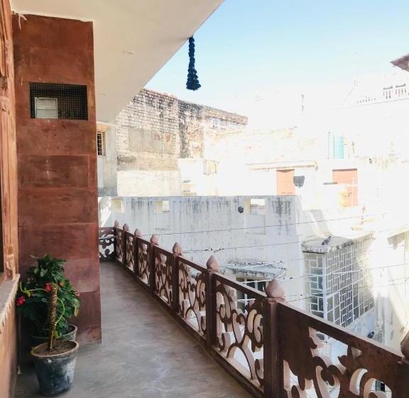 스탠다드 발코니 룸, Corsican Haveli