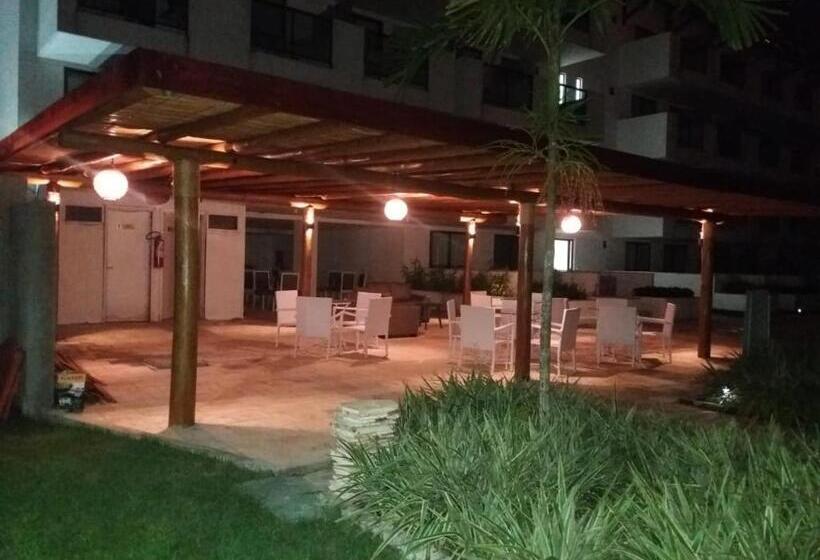 آپارتمان 1 خوابه با چشم‌انداز استخر, Laguna Beach Flat
