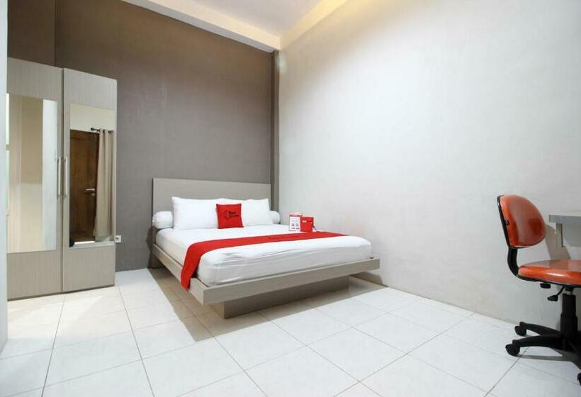 Номер Economy, Reddoorz Plus Near Upn Jogjakarta 2