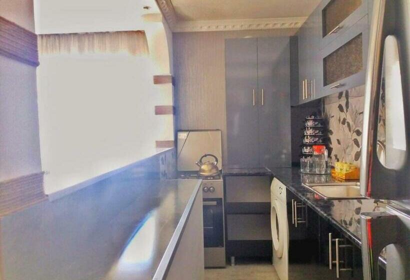اتاق استاندارد با چشمانداز کوهستان, Nestt