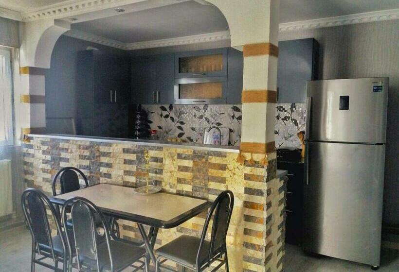 اتاق استاندارد با چشمانداز کوهستان, Nestt