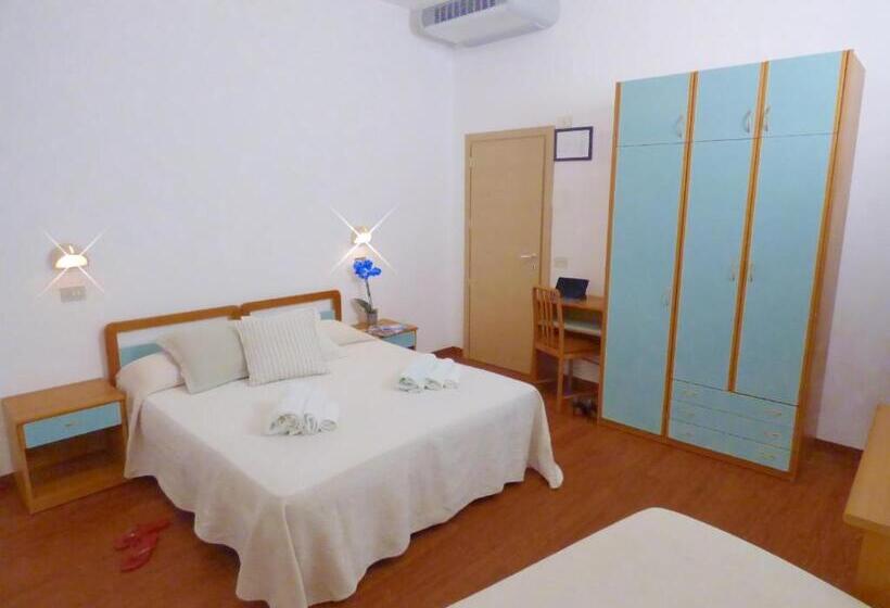 스탠다드 4인용 룸 바다전망, Merano