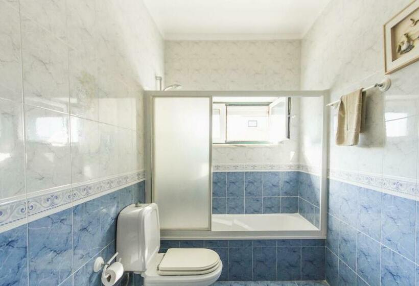Номер Стандарт, Beach Avenue Apartment