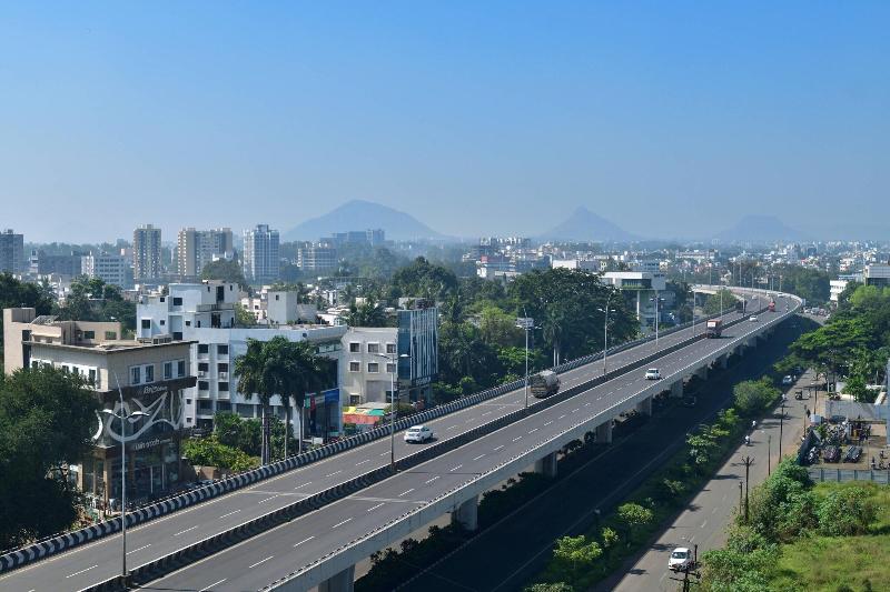 Номер Стандарт Вид на Город, Courtyard By Marriott Nashik