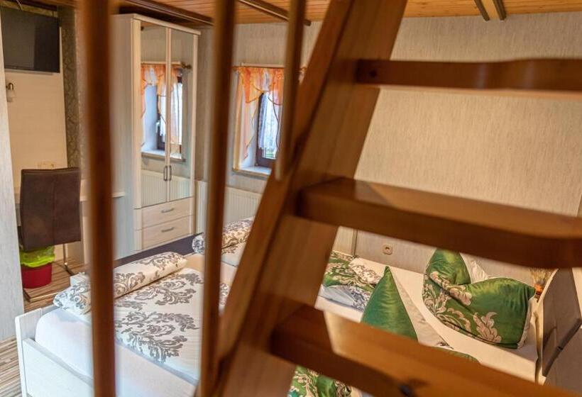 Номер Стандарт, Gaststätte Und Pension Zur Einkehr