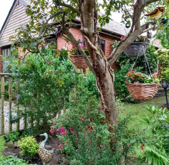 Номер Стандарт, Hollingworth Lake Guest House Room Only Accommodation