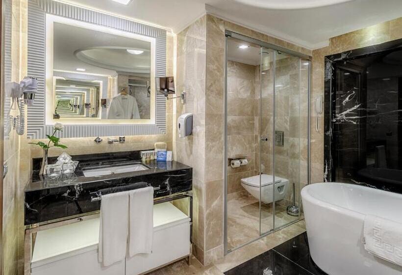 로얄 스위트, Dobedan Exclusive Hotel & Spa
