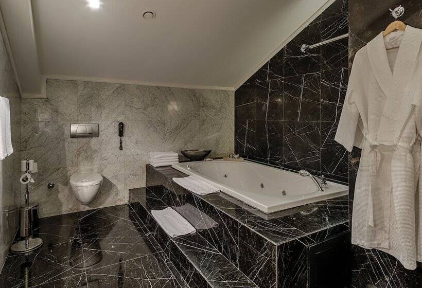 프레지덴셜 스위트, Dobedan Exclusive Hotel & Spa