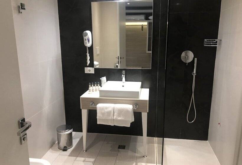 Трехместный Номер Deluxe, Lugano Torretta