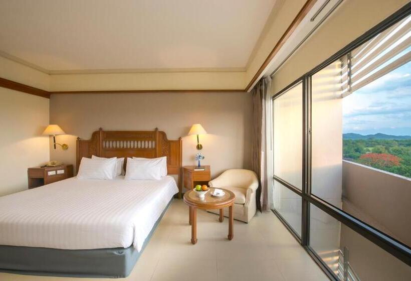 Номер Deluxe Кровать Кинг, Loei Palace