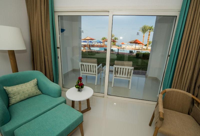 اتاق استاندارد با چشم‌انداز باغ, Renaissance Sharm El Sheikh Golden View Beach Resort