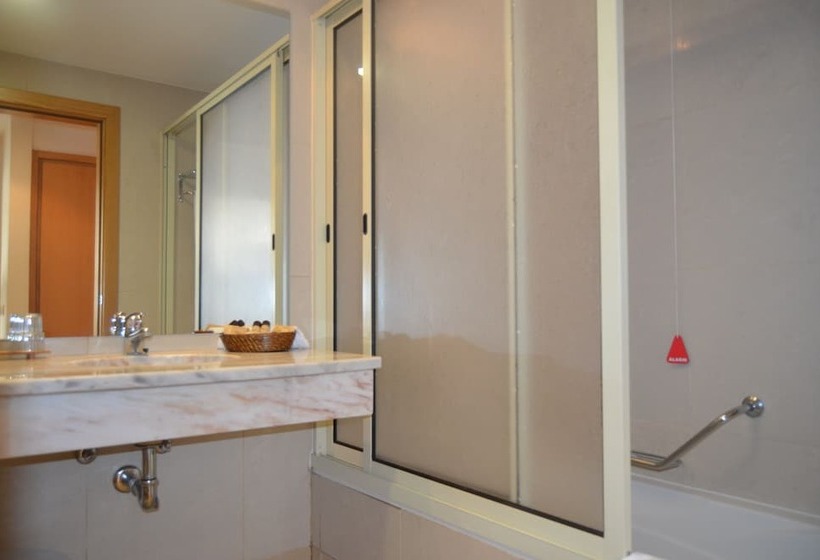 Номер Стандарт Боковой Вид на Море, Madeira Bright Star By Petit Hotels