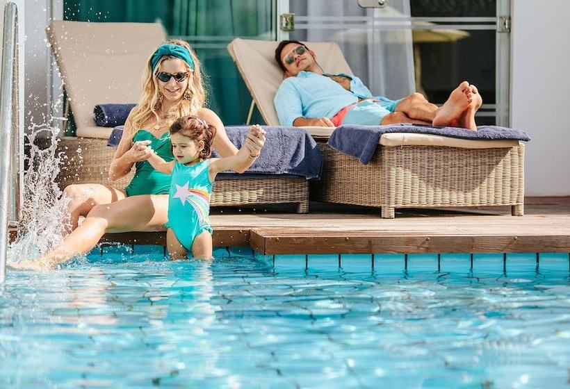 Полулюкс, Sofianna Resort & Spa