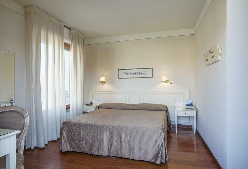 家庭间, Grand Hotel Bonanno