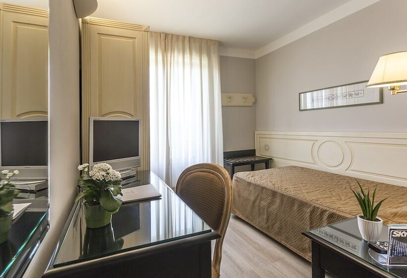 家庭间, Grand Hotel Bonanno