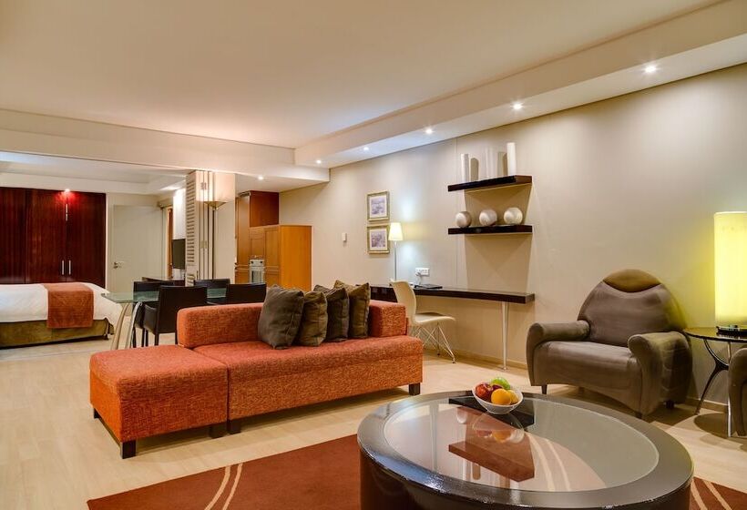 Апартаменты 1 Спальня, Protea Hotel By Marriott Cape Town North Wharf
