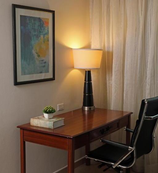غرفة تنفيذية, Crowne Plaza Panama, An Ihg
