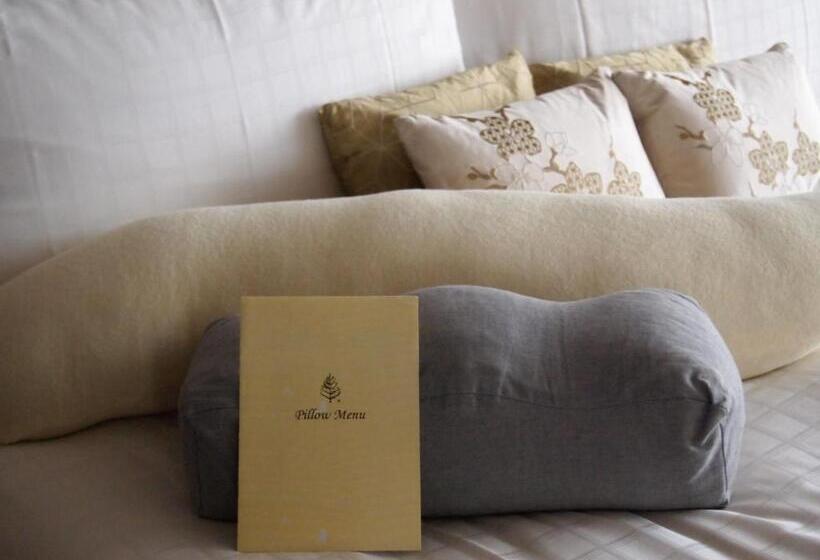 Люкс Повышенной Комфортности, Four Seasons Hotel Tokyo At Marunouchi