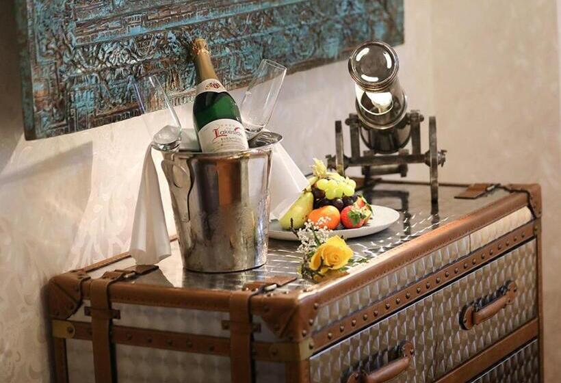 Классический Номер, The Lakeside   Burghotel Zu Strausberg