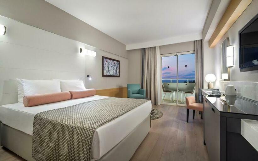 Номер Стандарт Боковой Вид на Море, Trendy Aspendos Beach