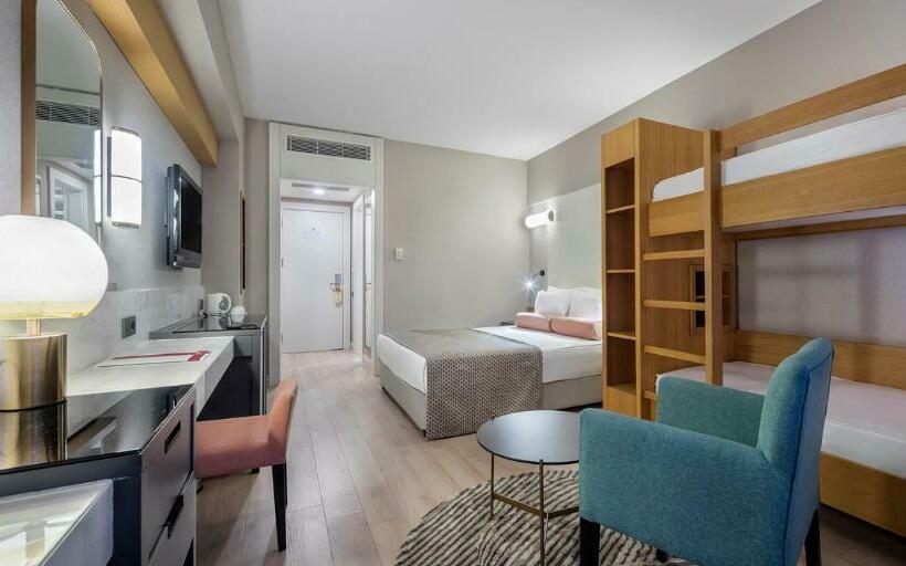 Семейный Номер с Койками, Trendy Aspendos Beach