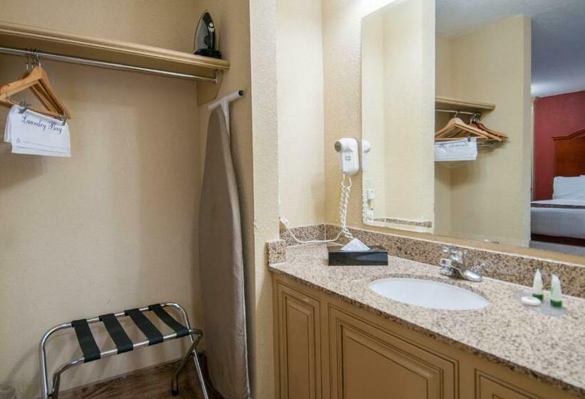 Люкс, Governors Suites Hotel Oklahoma City Airport Area