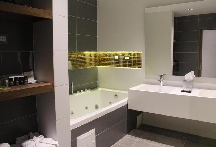 Полулюкс, Ghl Hotel Portón Medellín