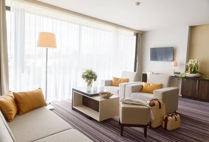 스위트, Horizont Resort