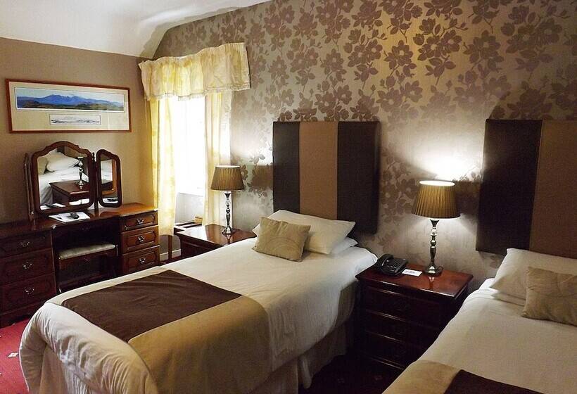 Номер Стандарт, Cairndow Stagecoach Inn