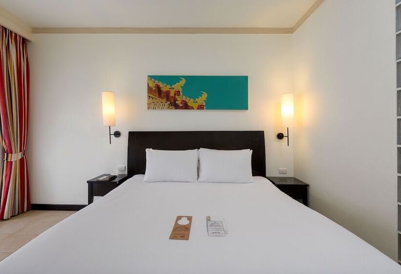 디럭스 룸, Centara Kata Resort Phuket