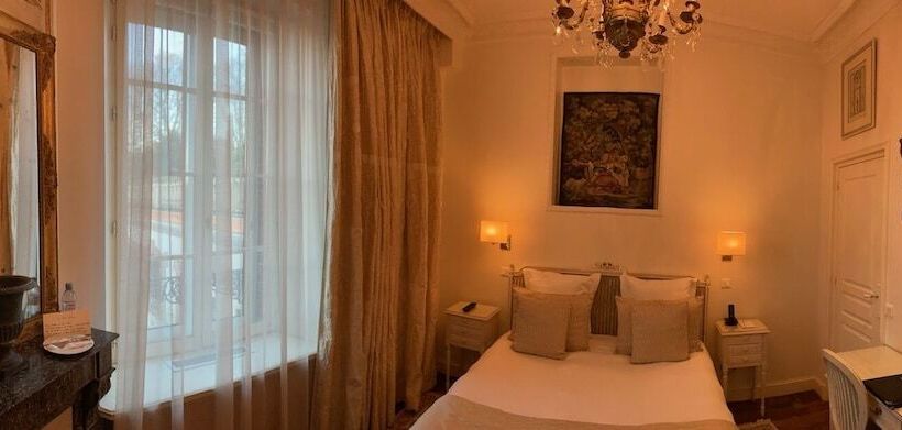 Номер Стандарт, Hôtel La Villa Eugene