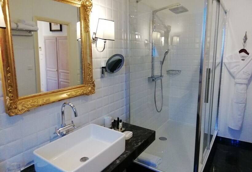 Номер Стандарт, Hôtel La Villa Eugene