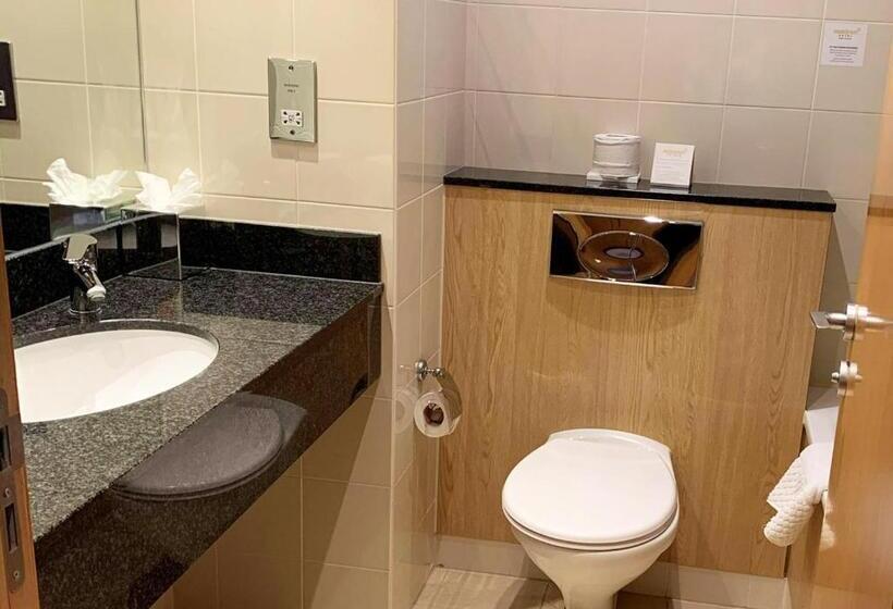 高级家庭房间, Maldron Hotel Portlaoise