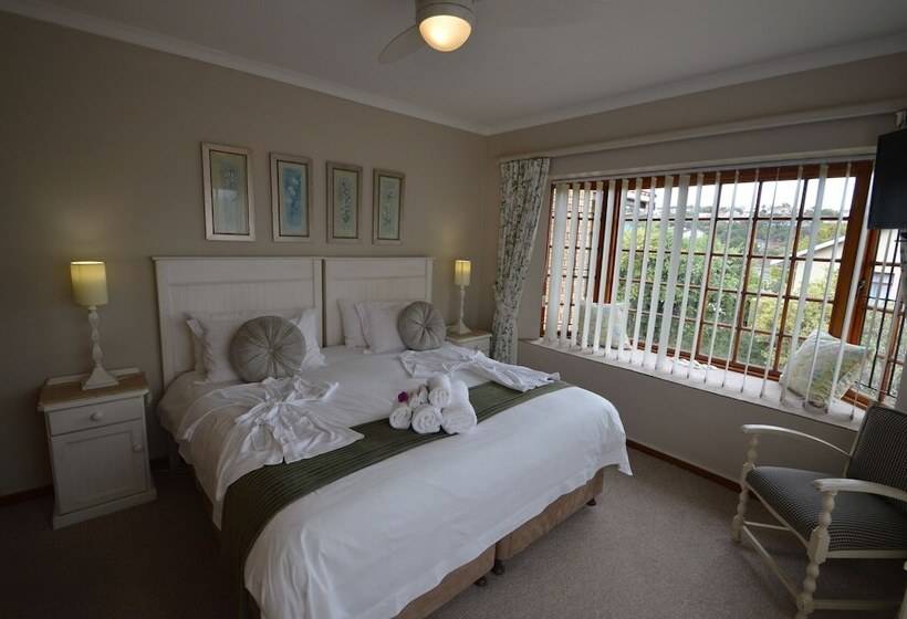Люкс 2 Спальни, Bayside Lodge Garden Route B&b