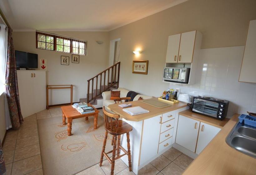 Дом 1 Спальня, Bayside Lodge Garden Route B&b