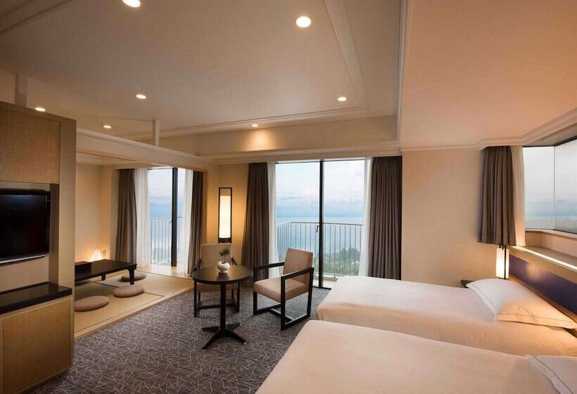 Люкс, Hilton Odawara Resort & Spa