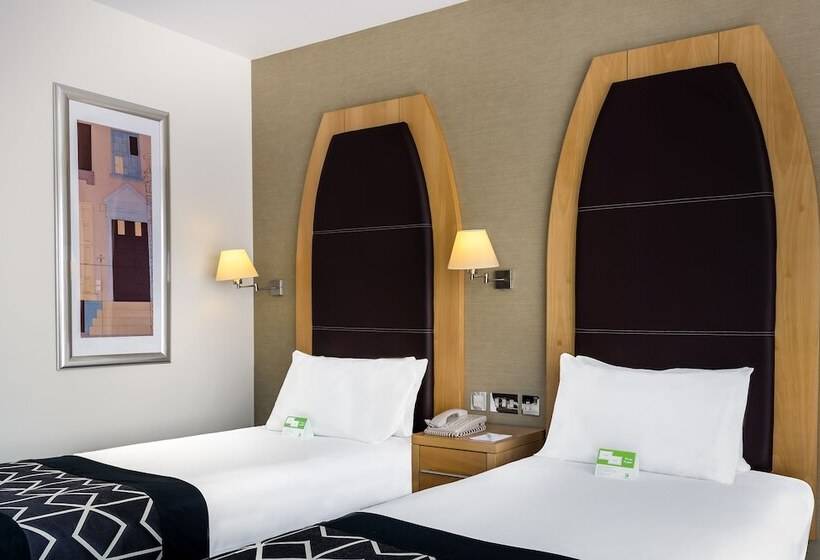 Номер Стандарт, Holiday Inn Birmingham North   Cannock, An Ihg
