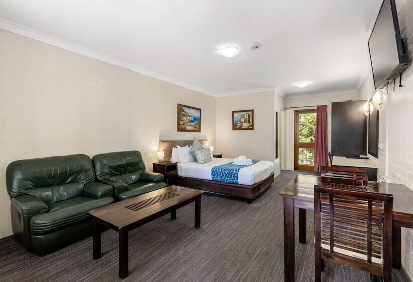 수피리어 룸 퀸 침대, Sanctuary Resort Motor Inn