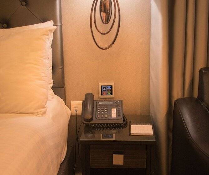 اتاق کلاسیک, The Continental Hotel Heathrow