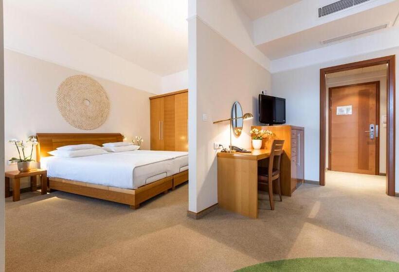 سوئیت با بالکن, Livada Prestige   Terme 3000   Sava Hotels & Resorts