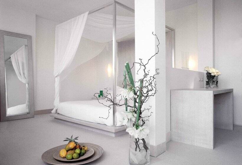 سوییت جونیور, Methis Hotel & Spa