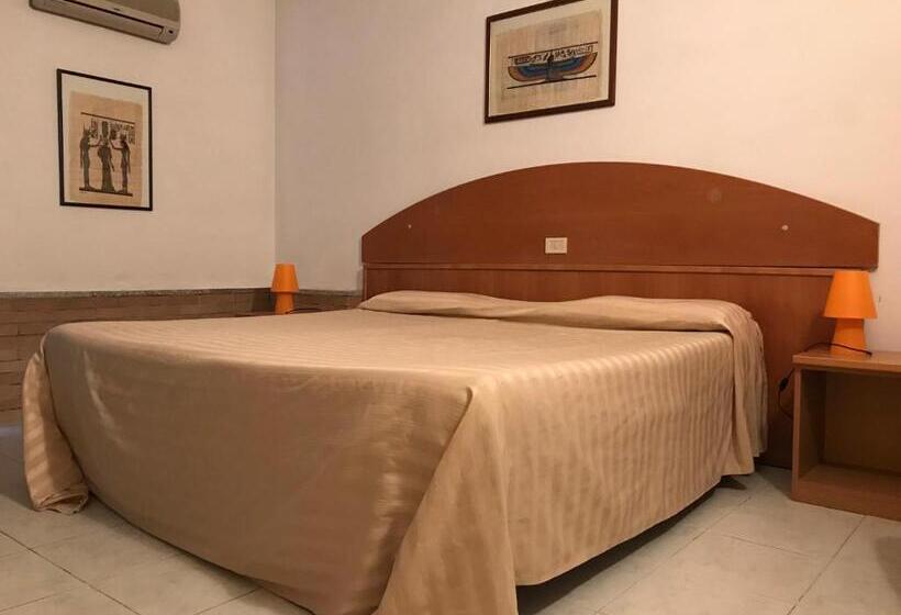 Номер Economy, Ascot Lodging