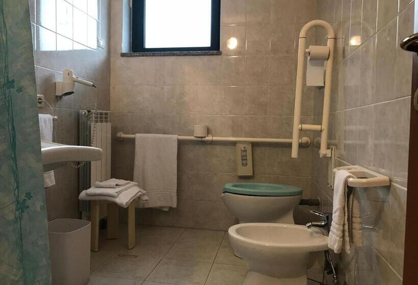Номер Economy, Ascot Lodging