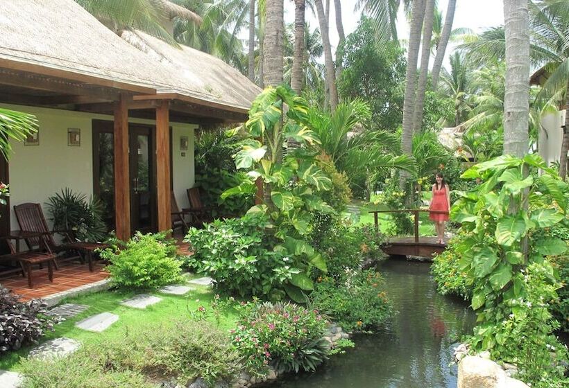 ویلای استاندارد با چشم‌انداز باغ, Bamboo Village Beach Resort & Spa