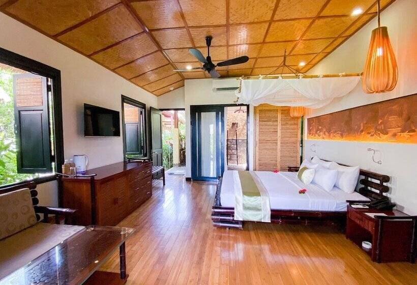 بانگلوی استاندارد, Bamboo Village Beach Resort & Spa