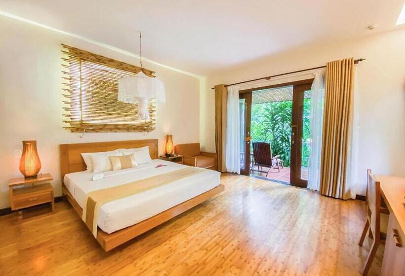 ویلای استاندارد با چشم‌انداز باغ, Bamboo Village Beach Resort & Spa