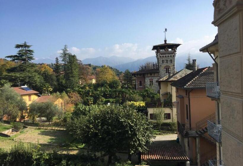 Номер Стандарт Вид на Горы, Lario