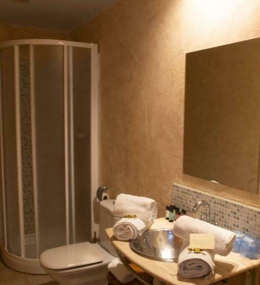 スタンダードルーム, Hostal Bavieca